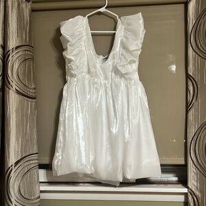 Arula “pearl” white dress